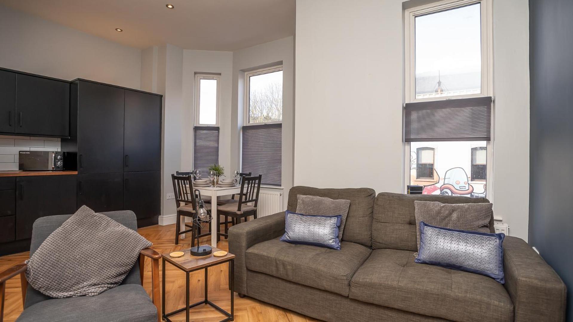 2 Bdr & 1 Bdr Apartments At Queens Uni By Belfast City Breaks Екстер'єр фото