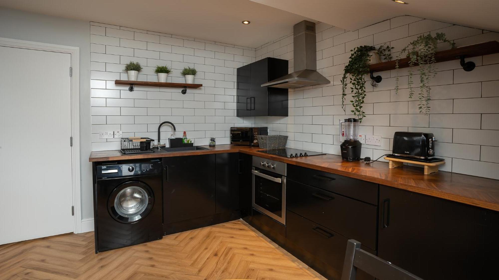 2 Bdr & 1 Bdr Apartments At Queens Uni By Belfast City Breaks Номер фото